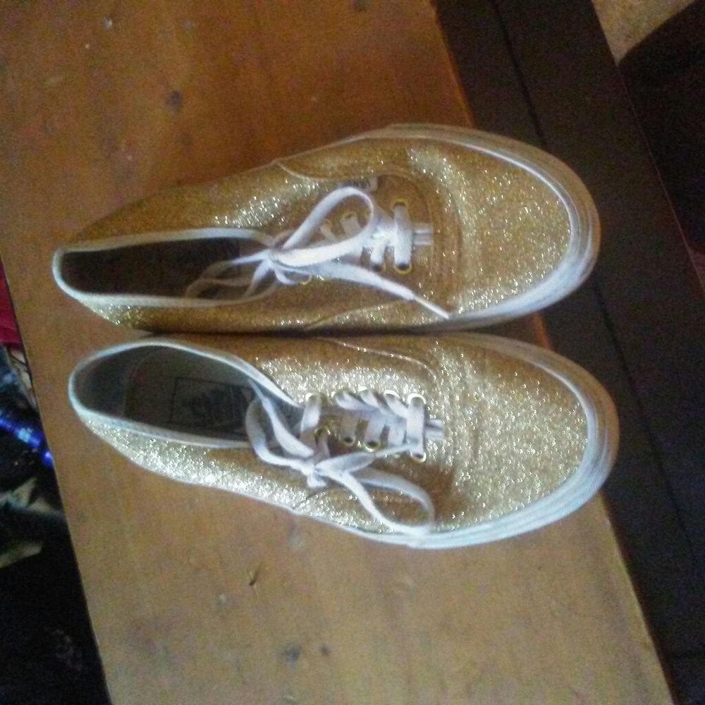 Glitter shoes